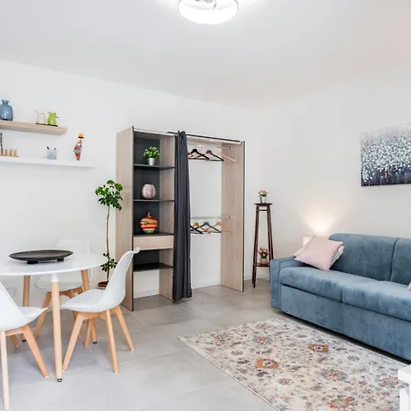 Casa Alchisi - Teatro Cozy Apartment *
